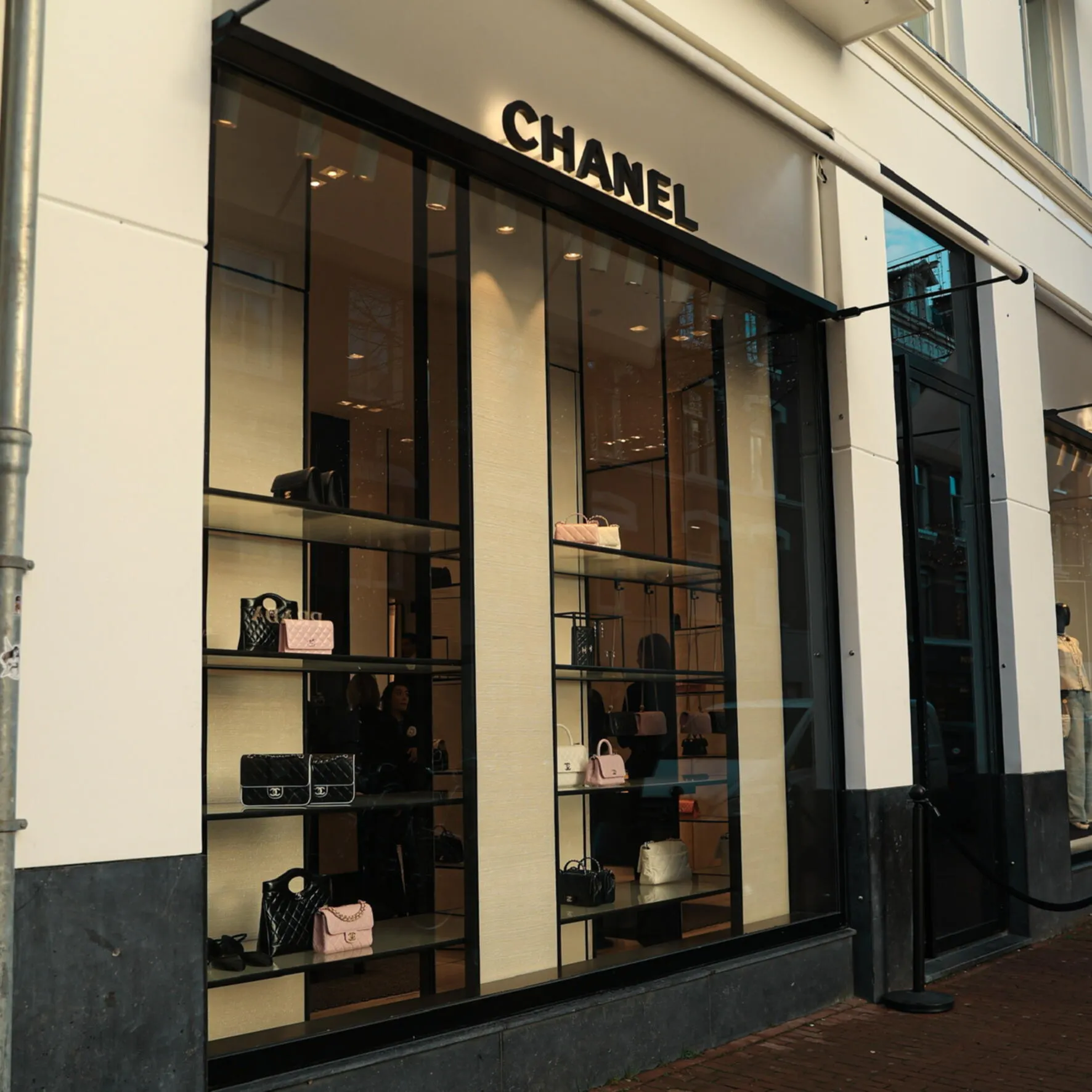 Chanel — photo 1
